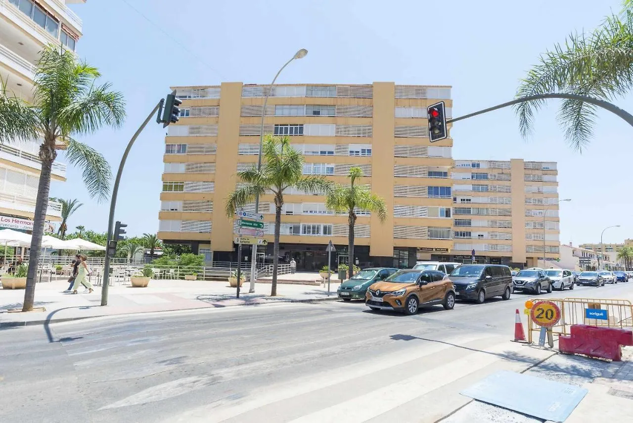 Eurosol Sunny Beach Apartment トレモリノス